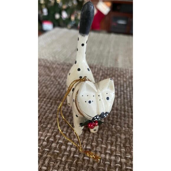 Wood cat handpainted Christmas ornament - Picture 3 of 8